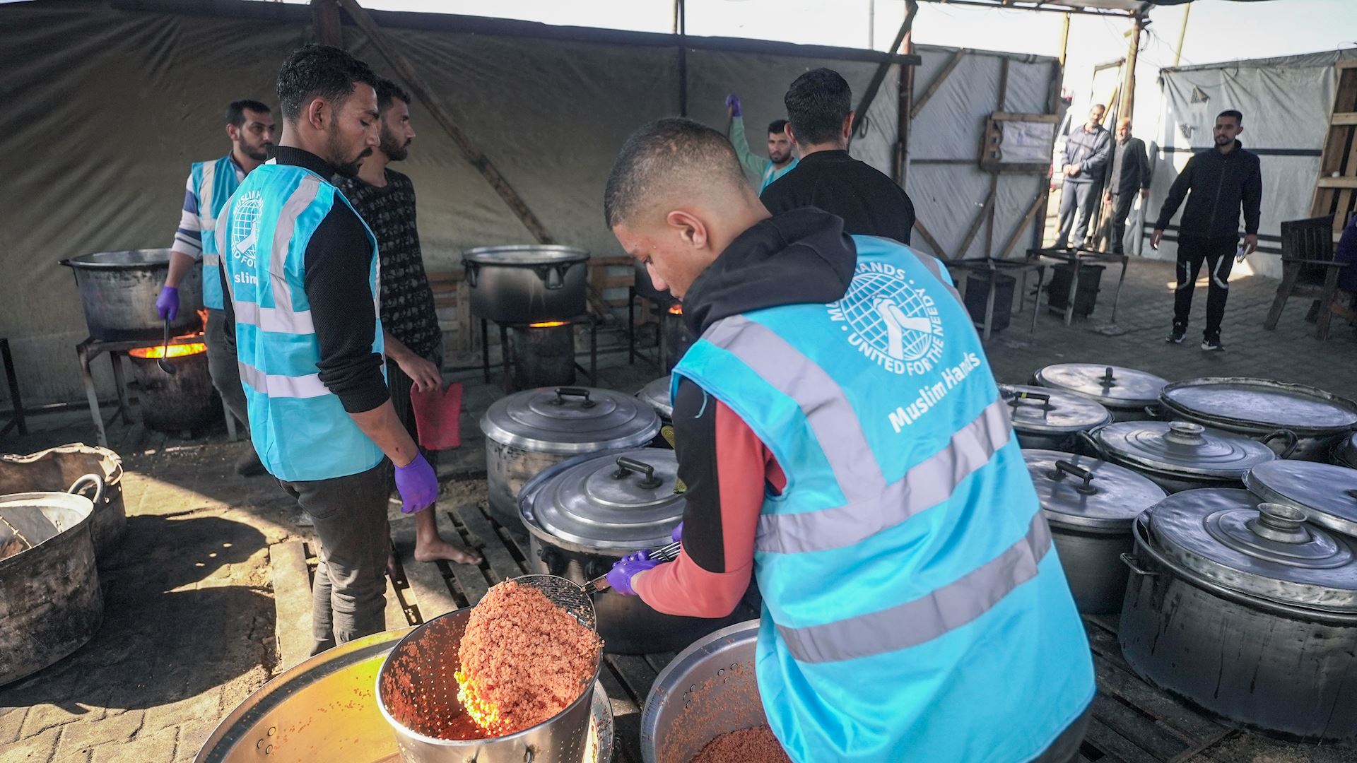 Our partners, WFP staff, cooking hot meals to distribute in Gaza